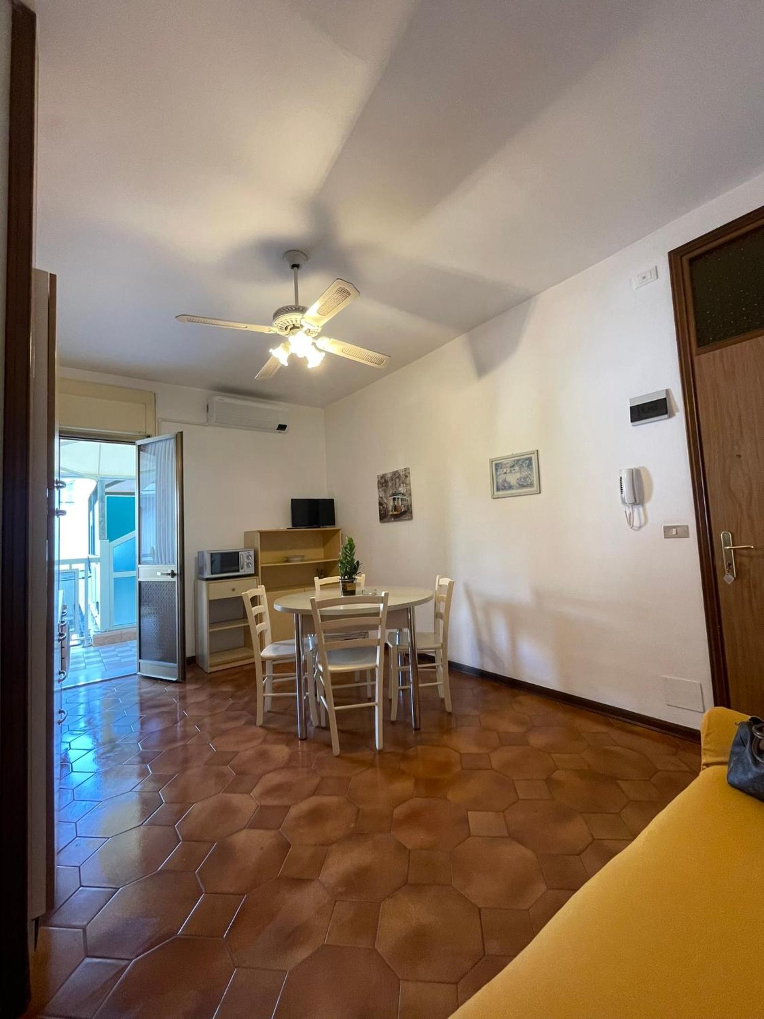 Appartamenti Residence Foscolo Lido di Jesolo Esterno foto