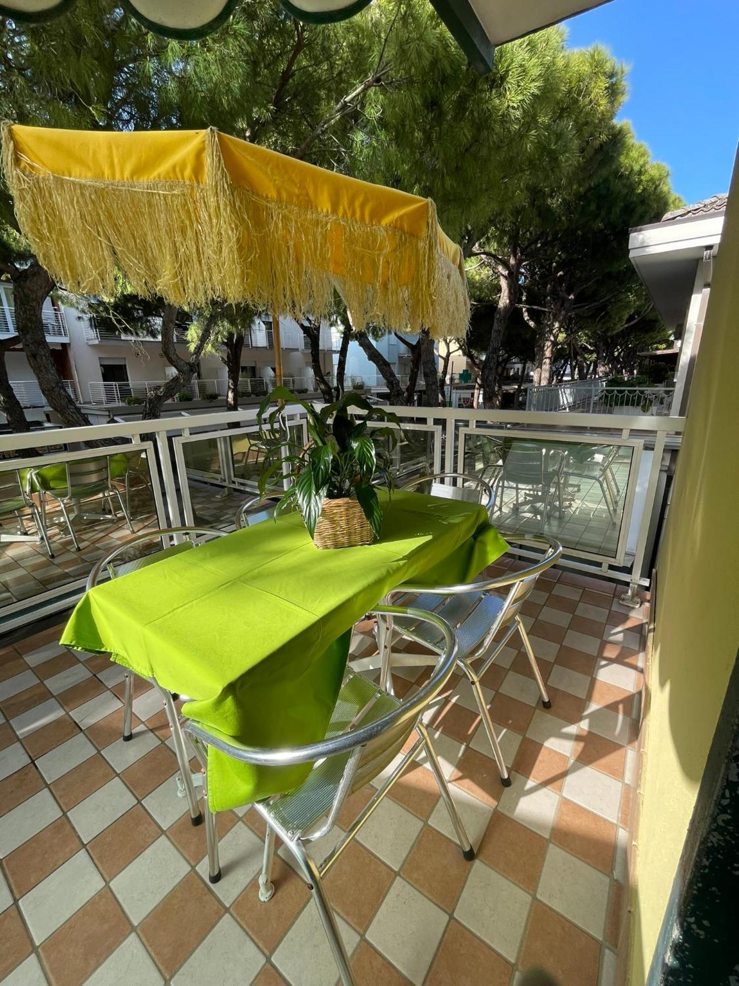 Appartamenti Residence Foscolo Lido di Jesolo Esterno foto
